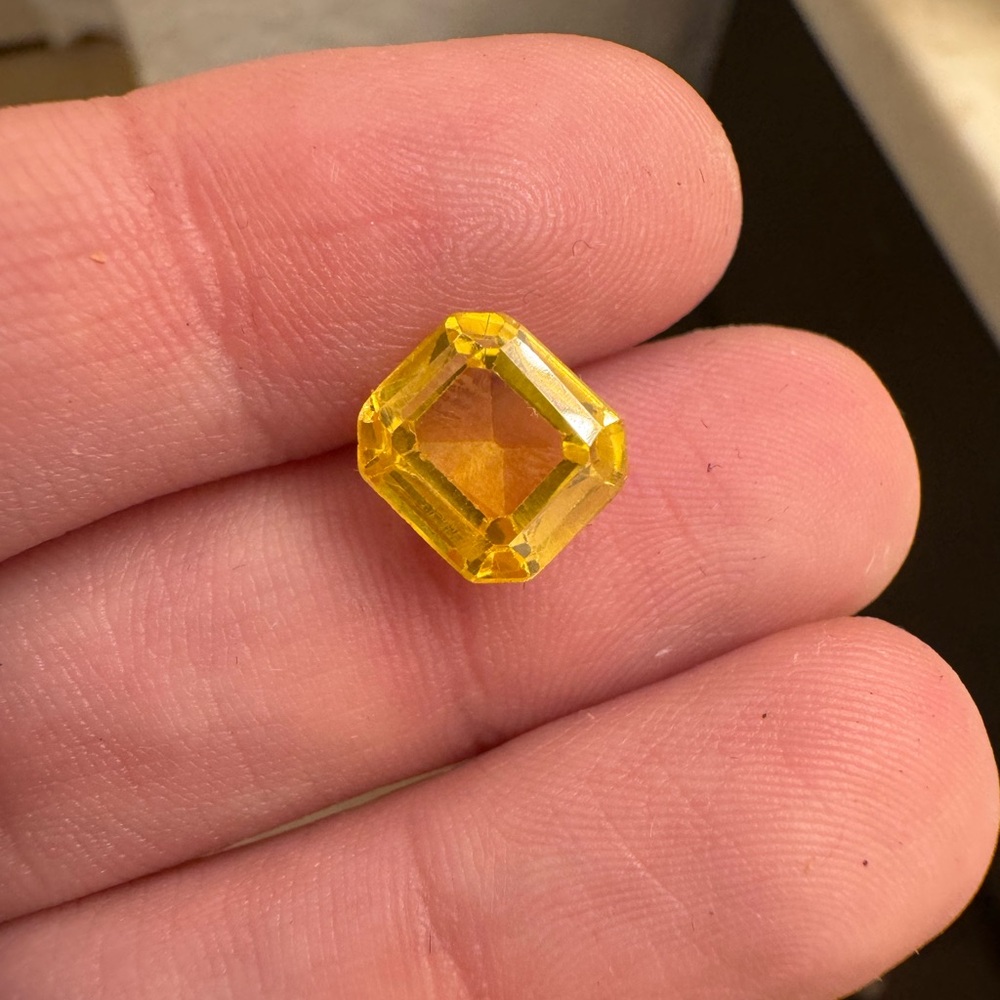 Rare 6.90CTW genuine custom cut tourmaline loose gemstone in gem jar - Picture 15 of 15